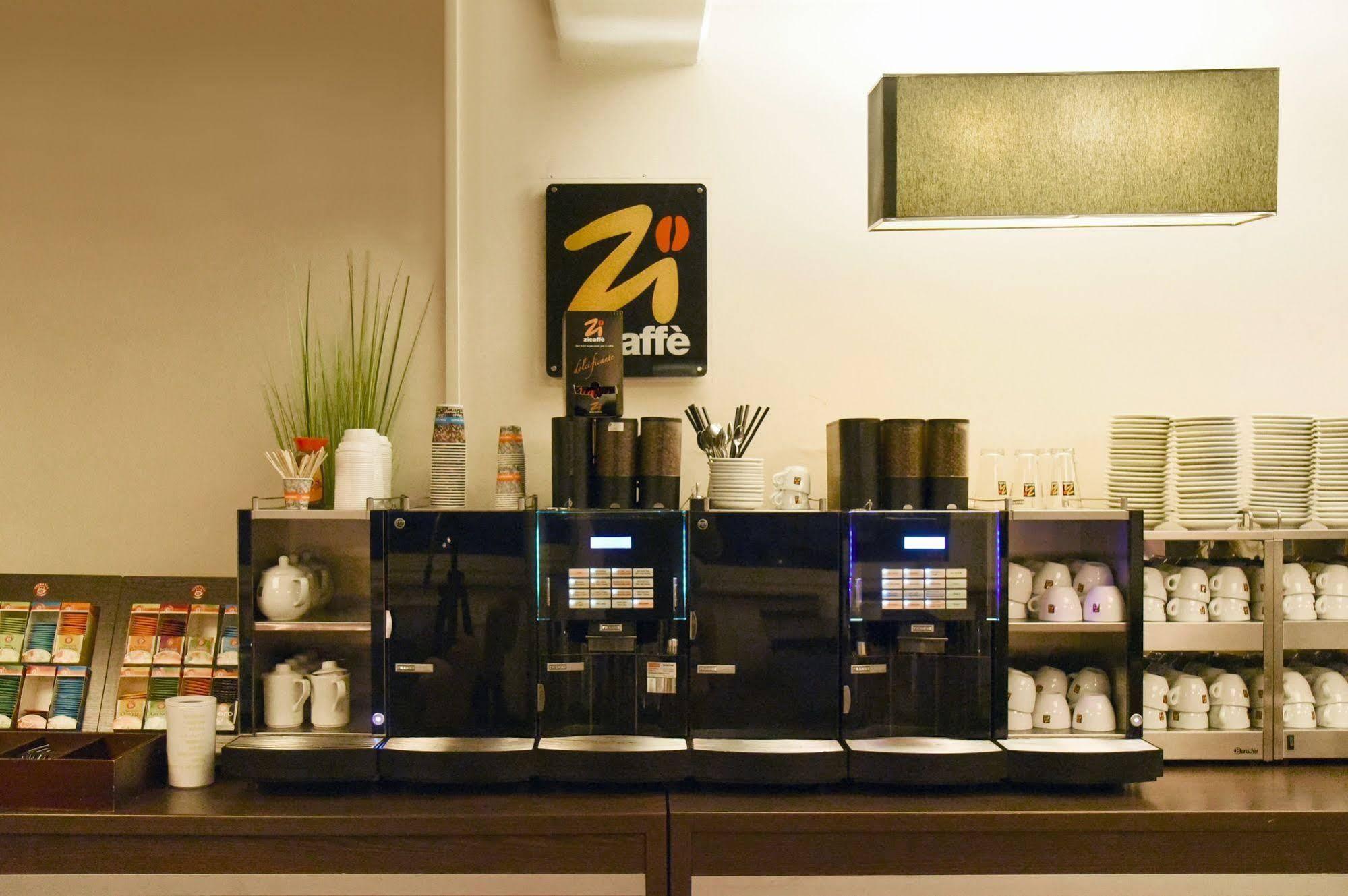 Hotel Zi 3*